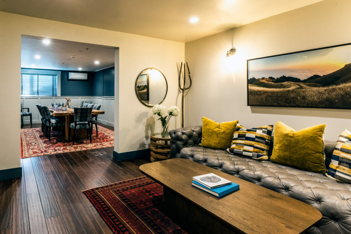 (Roxanne McClure Photography)