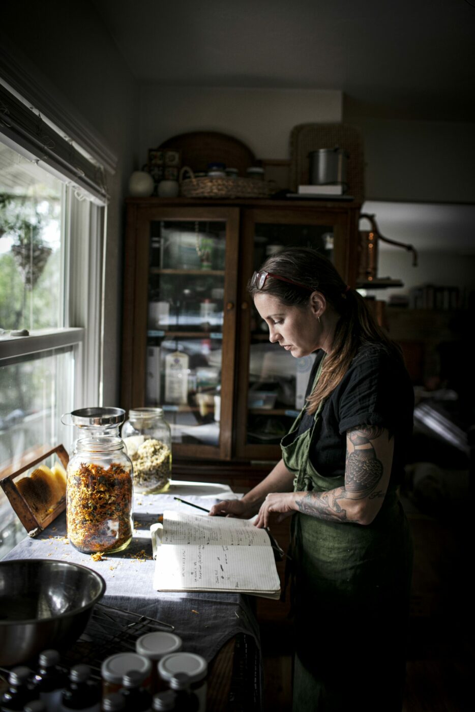 Candice Koseba beekeeper