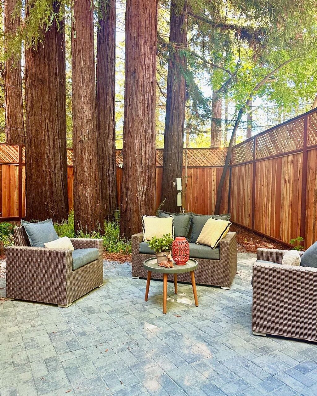 Seating in the yard. (The Woodland Stylists)