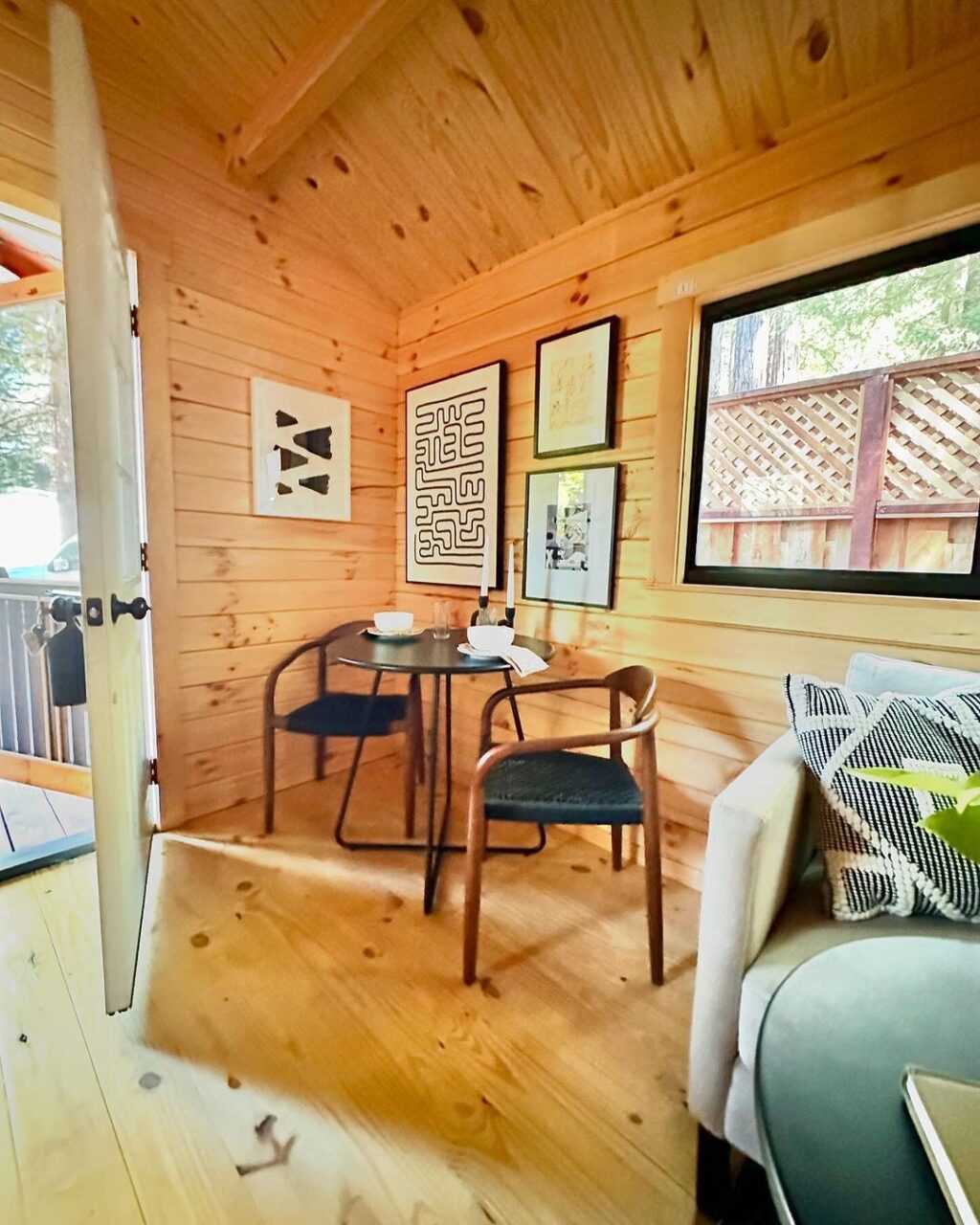Dining area in the great room. (The Woodland Stylists)