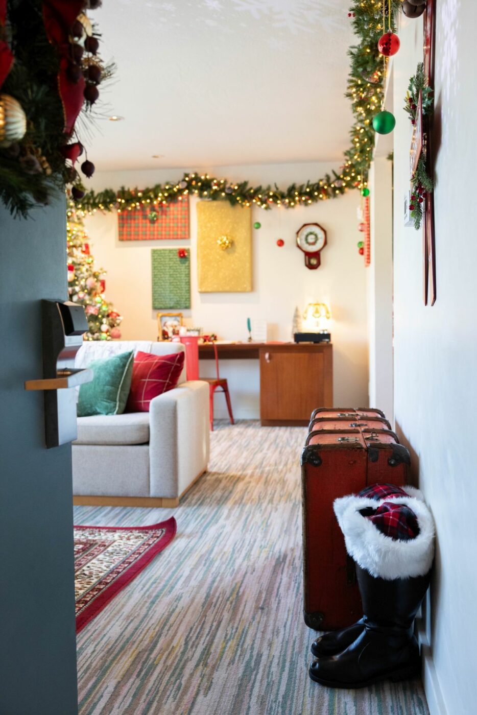 Santa Suite at Flamingo Resort in Santa Rosa