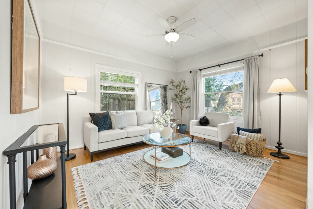 Living room. (Jesse West / Aerial Photography)