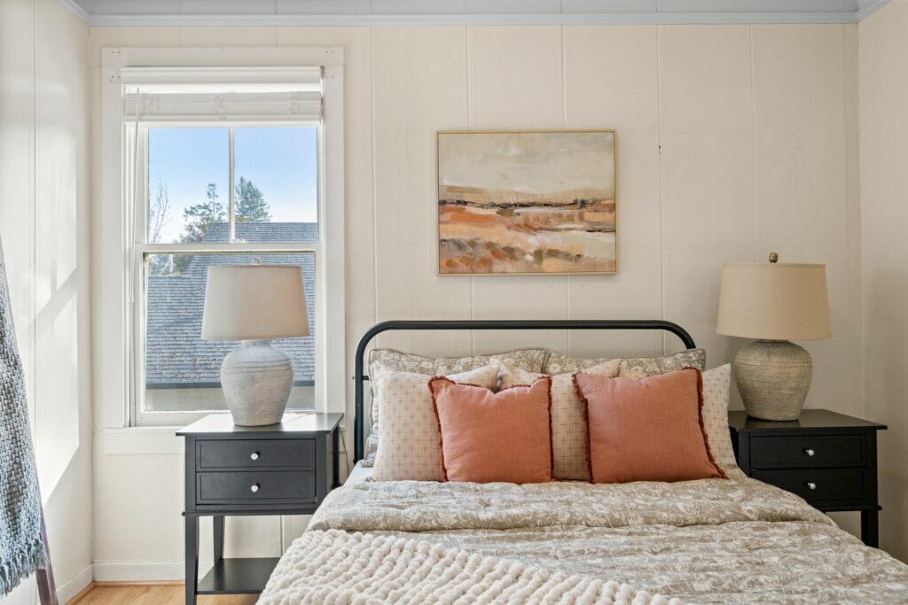Bedroom. (Jesse West / Aerial Photography)