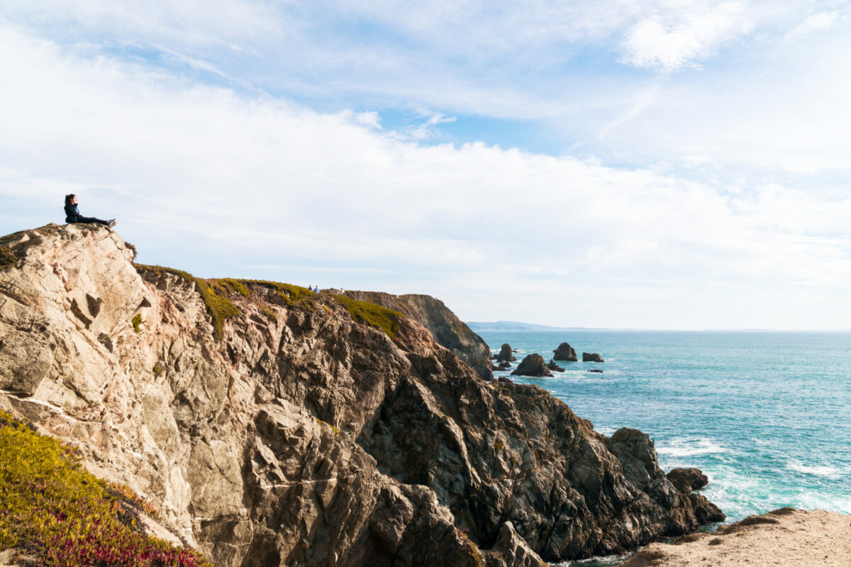 Sonoma County Writers’ Retreat participants will find have the opportunity to find inspiration and connect during afternoon excursions to local spots such as Bodega Head. (Mariah Harkey/Sonoma County Tourism)