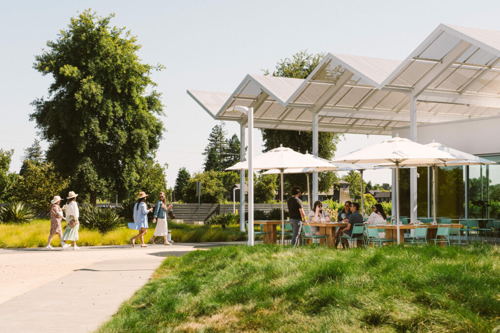 Ashes & Diamonds tasting room in Napa. (Mike Battey)