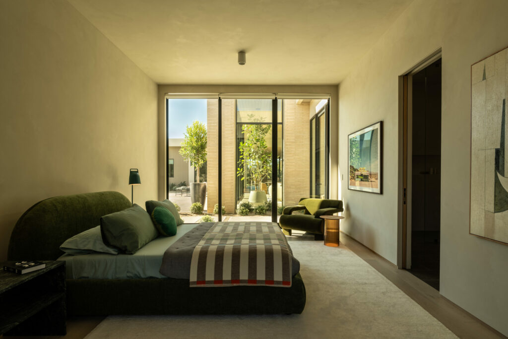 Bedroom. (Mike Battey)