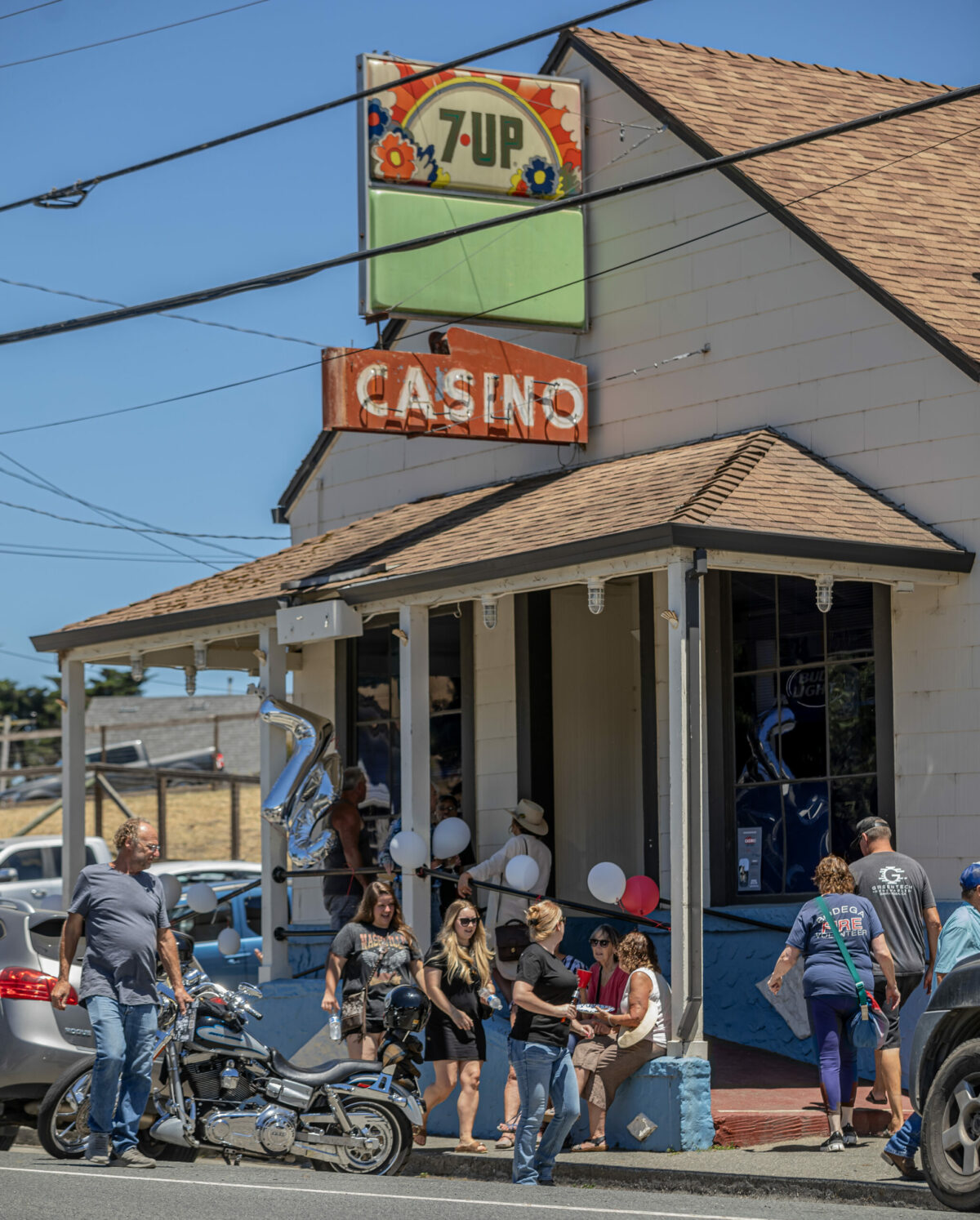 Casino Bar & Grill
