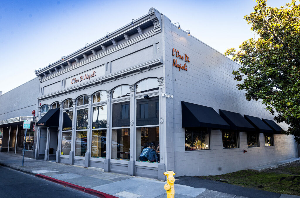 L'Oro di Napoli in Petaluma