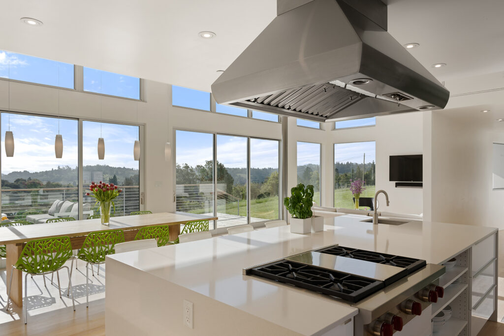 Cooking area with views. (Brian McCloud Photography)