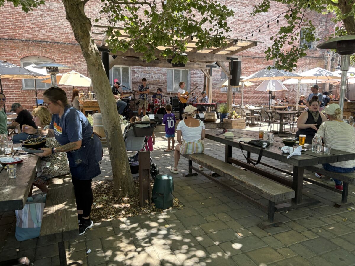 The Vibe play outdoors at Brewsters Beer Garden. (David Templeton / Petaluma Argus-Courier)