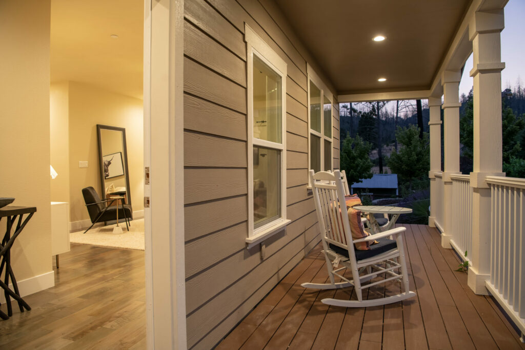 Front porch. (Michael Lounibos)