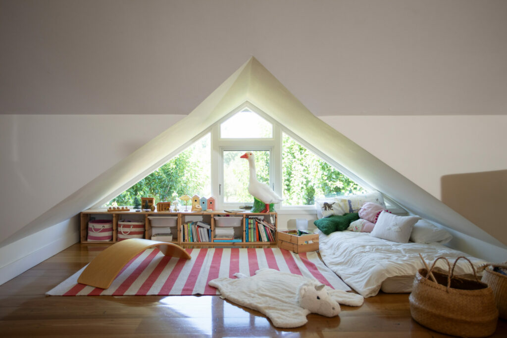 The kids' room in the Hobbs family home. (Eileen Roche / for Sonoma Magazine)