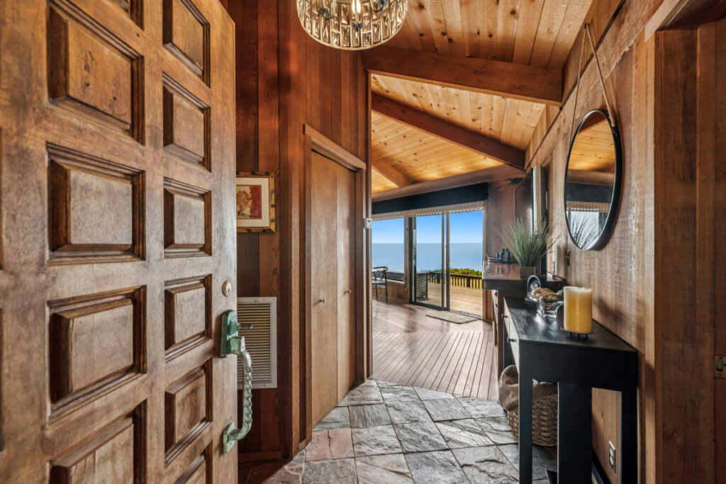 Entryway. (Open Homes Photography)