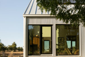 The Nichols family home in Sebastopol. (Eileen Roche / for Sonoma Magazine)