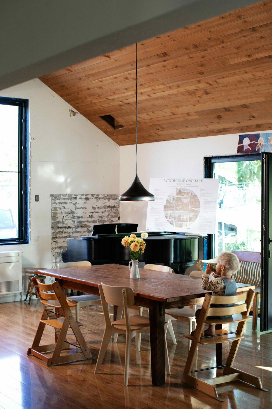 The dining area inside the Nichols family home in Sebastopol. (Eileen Roche / for Sonoma Magazine)