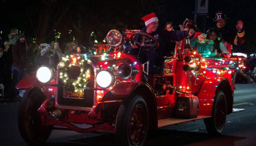 The annual Lighted Tractor Parade took place around Sonoma Plaza on Saturday, Nov. 30, 2024. (Robbi Pengelly / The Sonoma Index-Tribune)