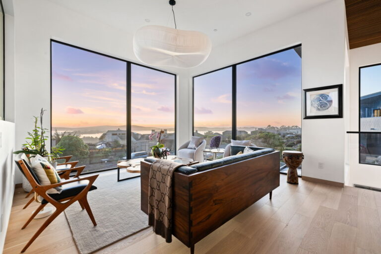 Sitting area of the great room. (Brian Roberts / Loud and Clear Commercial Media)