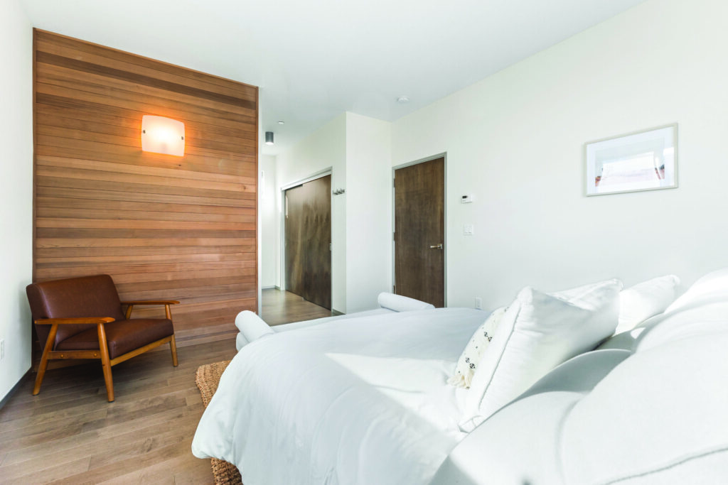 Bedroom. (Digital Twinners)