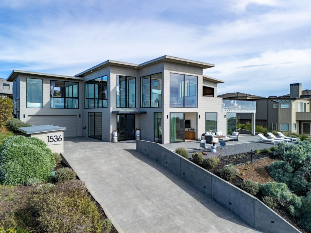This 2022-build in Bodega Bay with ocean views and luxury amenities is listed for $3,995,000. (Brian Roberts / Loud and Clear Commercial Media)
