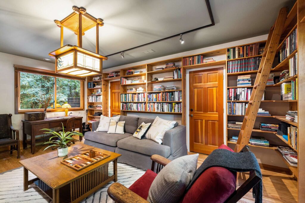 Library. (Open Homes Photography)