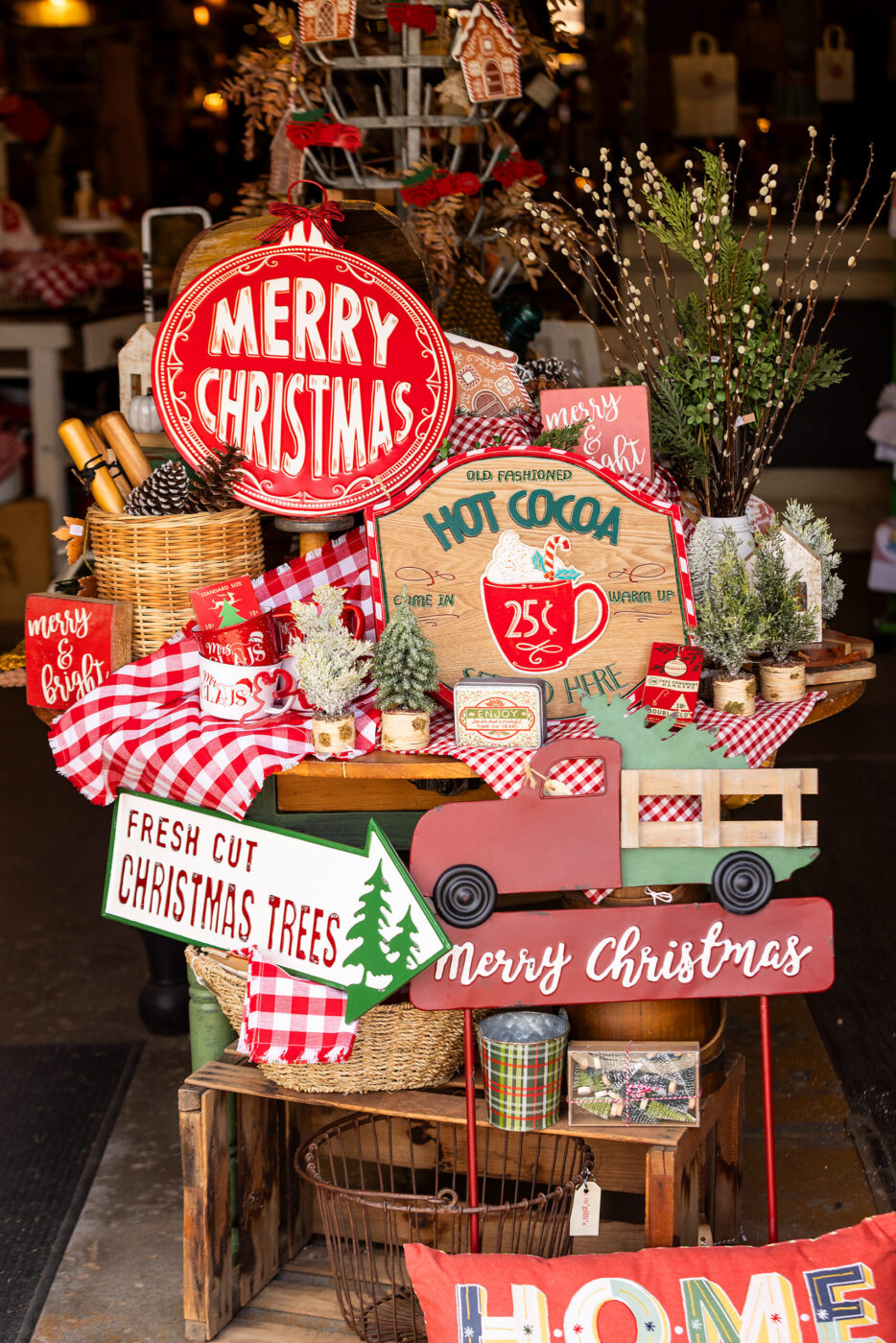 Gin'gilli's Vintage Home is a collective of antique dealers in the heart of Geyserville Friday, September 12, 2025. (John Burgess / The Press Democrat)