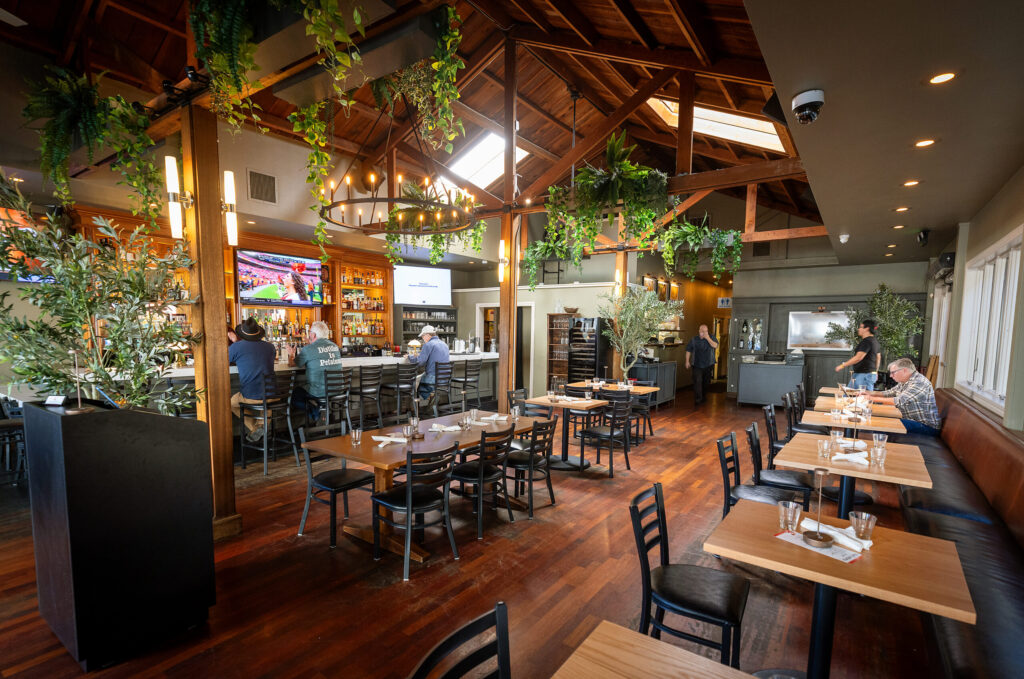 The dining room at the Healdsburg Bar & Grill Thursday, Jan. 22, 2026 in downtown Healdsburg. (John Burgess / The Press Democrat)