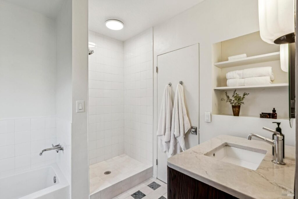 Bathroom. (Open Homes Photography)