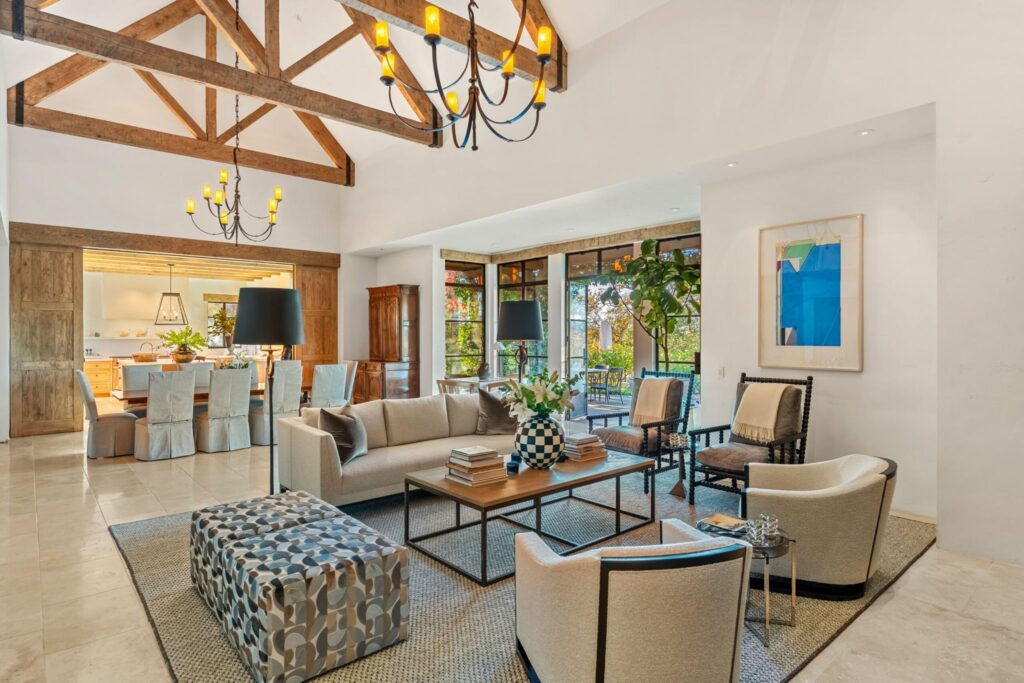 Great room. (Paul Rollins)