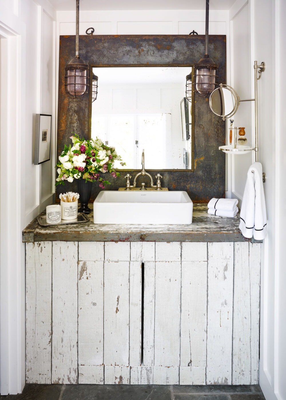 Bathroom. (Douglas Friedman)