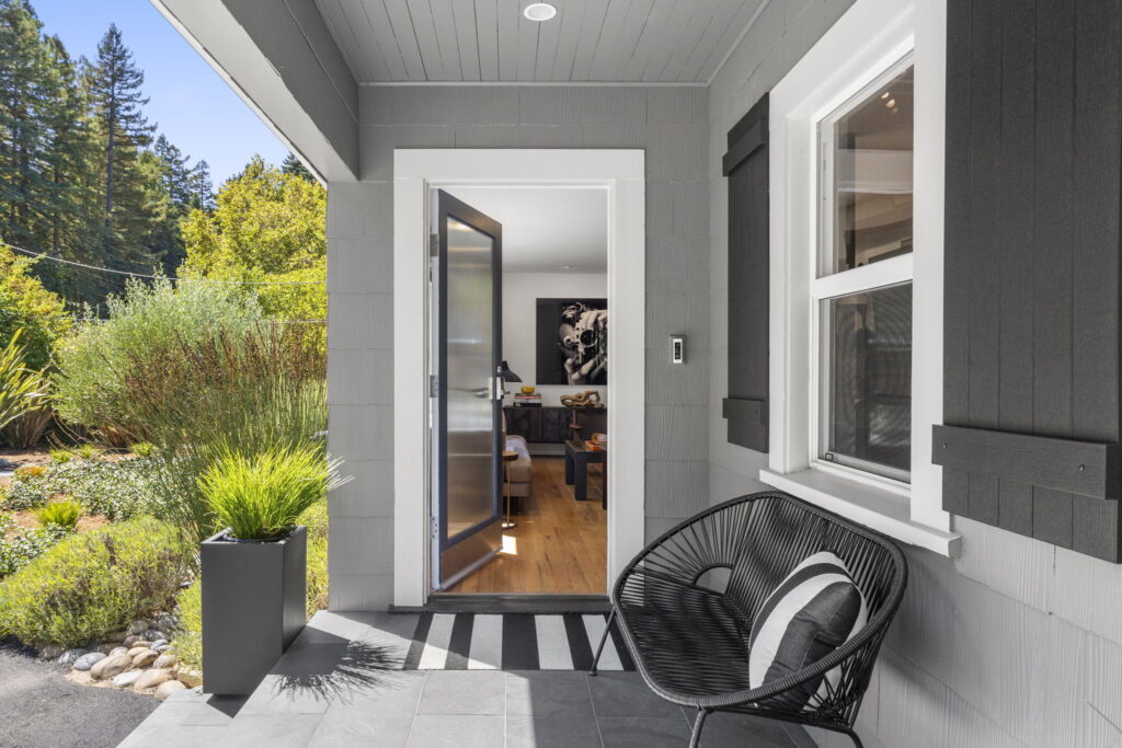 Front porch. (Agent Stack)