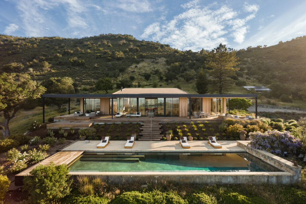 This modern Sonoma estate on 37 acres in the Carneros AVA is currently listed for $7,695,000. (Jeffrey Frisk / Sotheby’s International Realty)