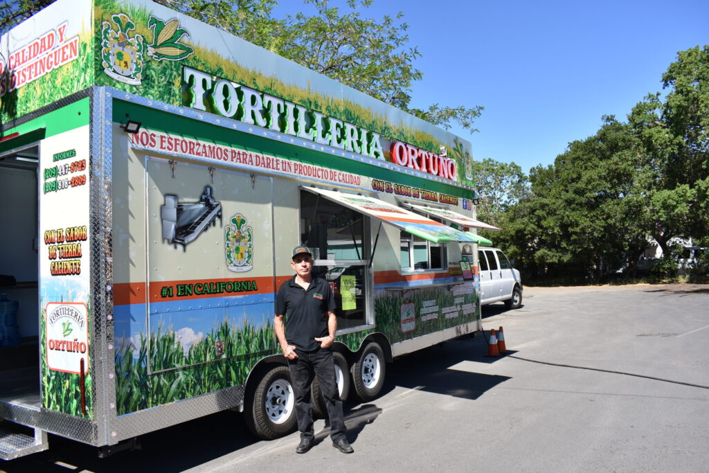 Ramiro Ortuño next to his mobile tortilla factory "Tortilleria Ortuño", a food truck parked behind Sonoma Valley Fruit Basket at 18474 Sonoma Hwy. Friday, April 3, 2026, in Sonoma. (Raquel Issenberg / La Prensa Sonoma)
