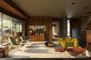 Living room area. (Peter Lyons Photography)