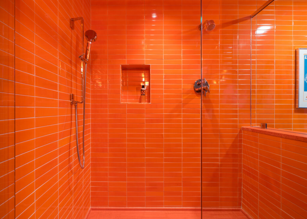 Shower. (Peter Lyons Photography)