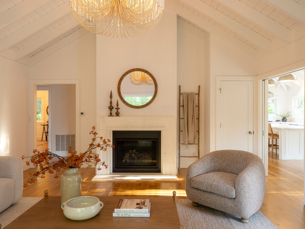 Living room. (Jeffrey Frisk)