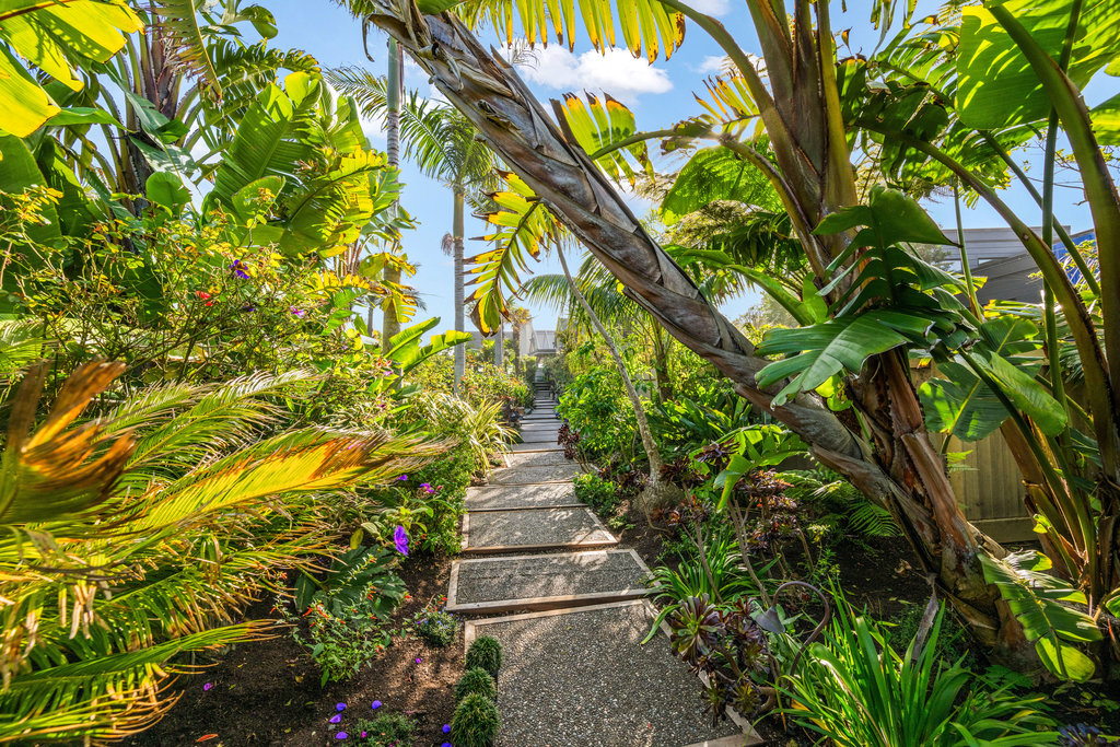 Pathway. (Open Homes Photography)