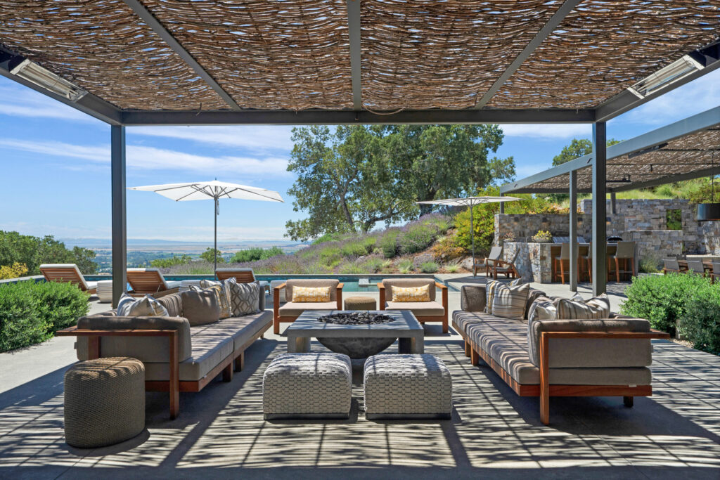 Firepit and lounging area. (Jim Nevill / Sotheby’s International Realty)