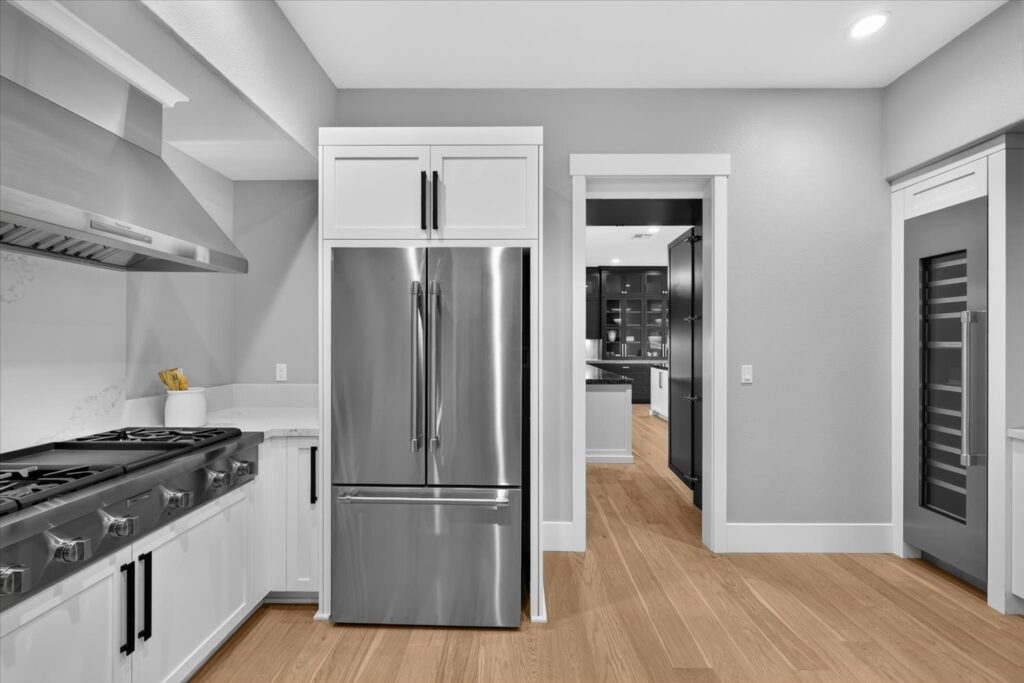 Caterer’s Kitchen. (Flutter Shot Media)